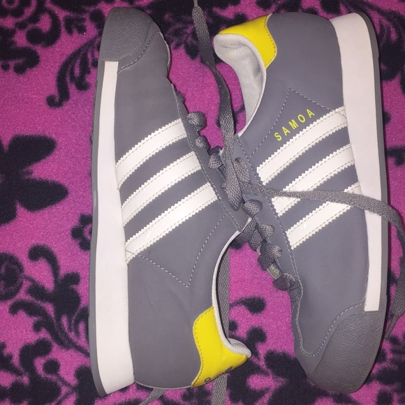 adidas Other - ADIDAS!!!